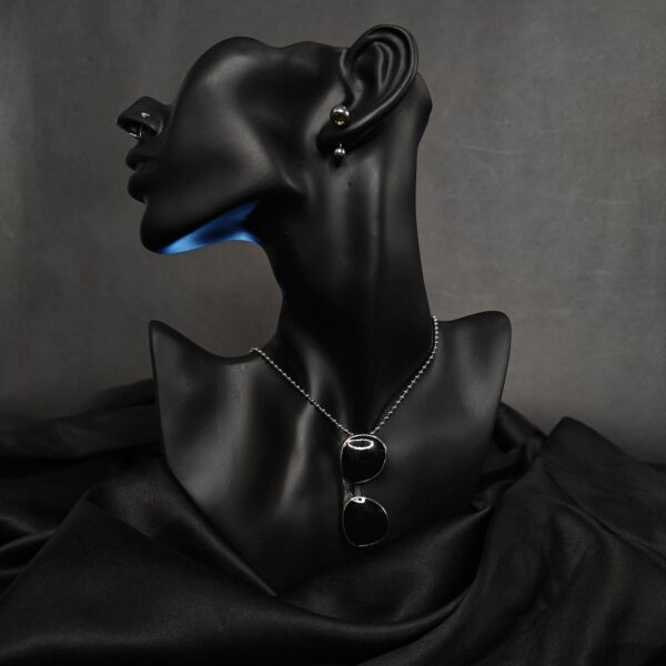 Shades On Pendant - Image 2