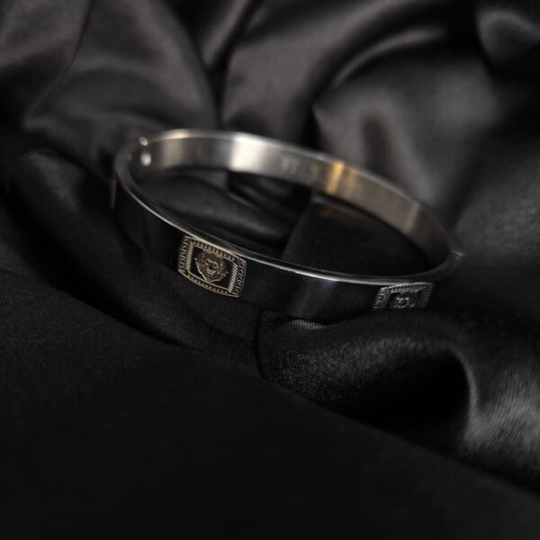 Royal Black Cuban - Image 2