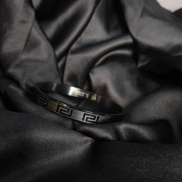 Phantom Wrap - Image 2